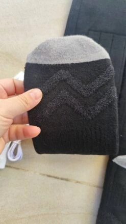 Batterij Elektrisch Verwarmde Sokken - Oplaadbaar Batterijsokken - Unisex | Swim Chicky & Swim Hunky -Bol Winkel 674x1200 1