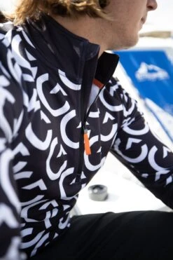 Gareth & Lucas Skipully The One - Heren XL - 100% Gerecycled Polyester - Midlayer Sportshirt - Wintersport -Bol Winkel 799x1200 6