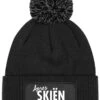 Merkloos Muts Met Pompoen Zwart - Après Skiën Kan Ik Wel - SoBAD. - Beanie - Muts Heren - Muts Dames - Wintersport - One Size - Après Ski Outfit -Bol Winkel 915x1200